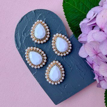Серединки в золотій оправі Білі  сод250 фото